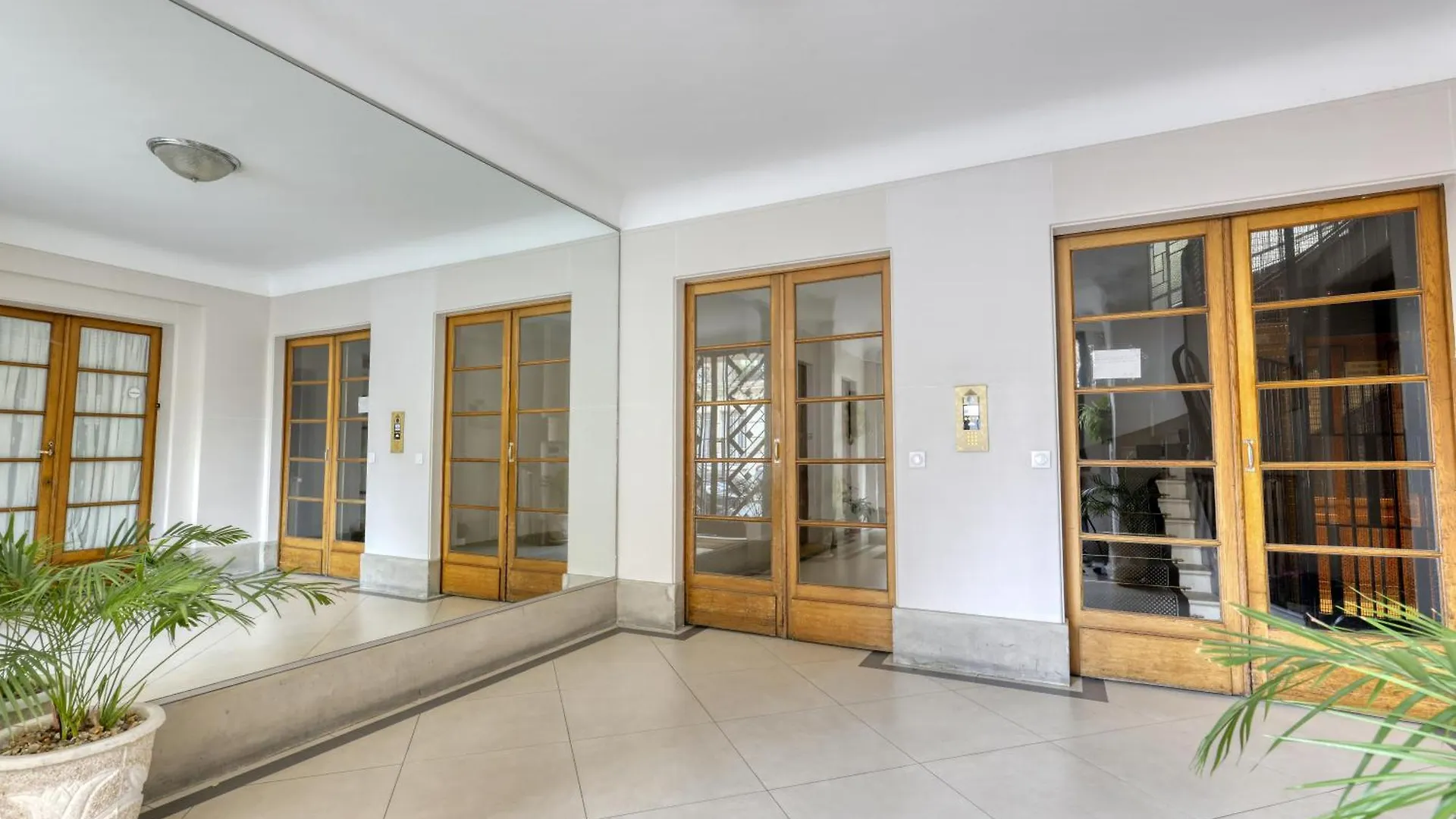 Apartment Elegant 3 Brd Flat - Heart Of 16th